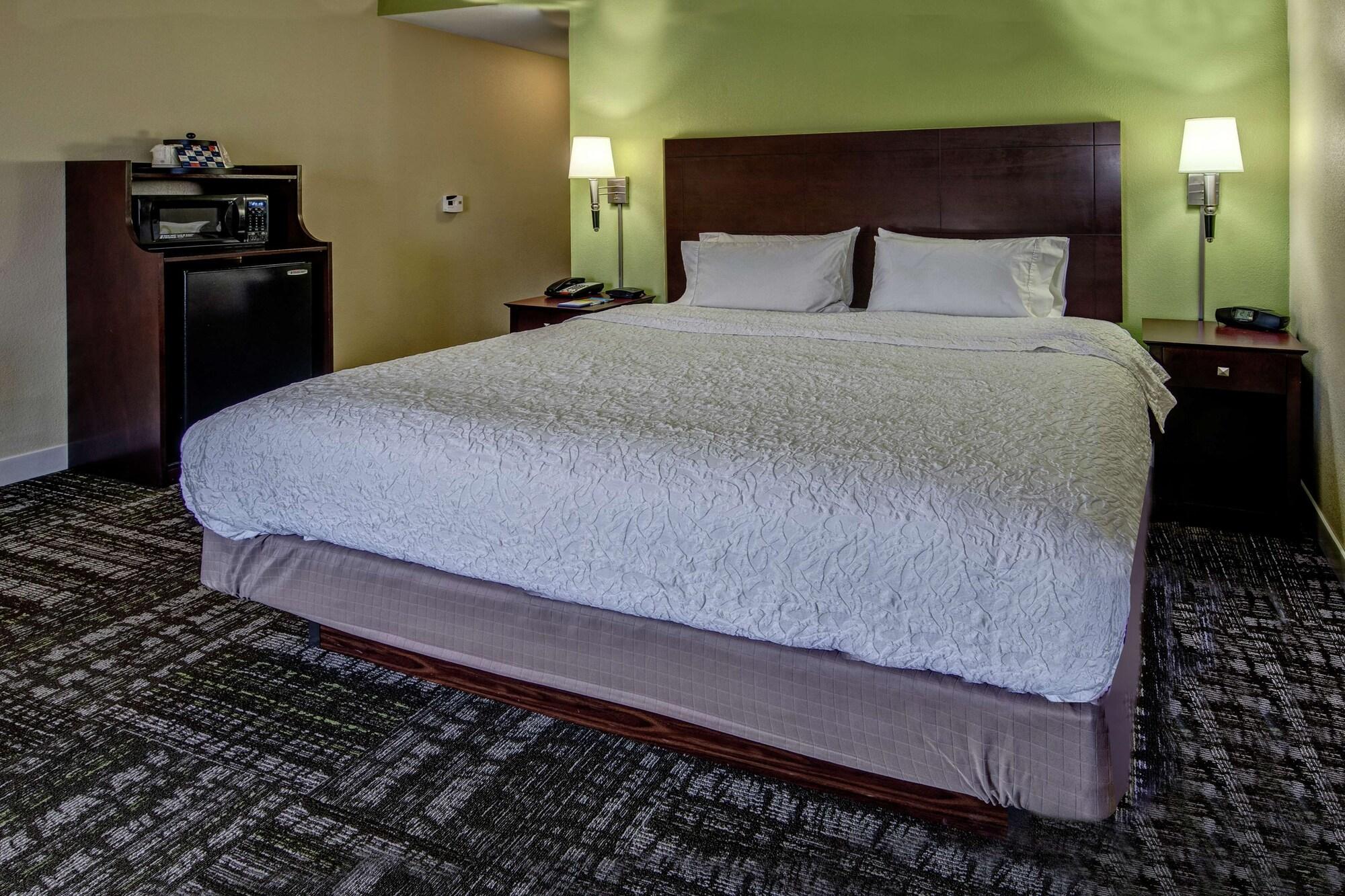 Hampton Inn Crossville Buitenkant foto