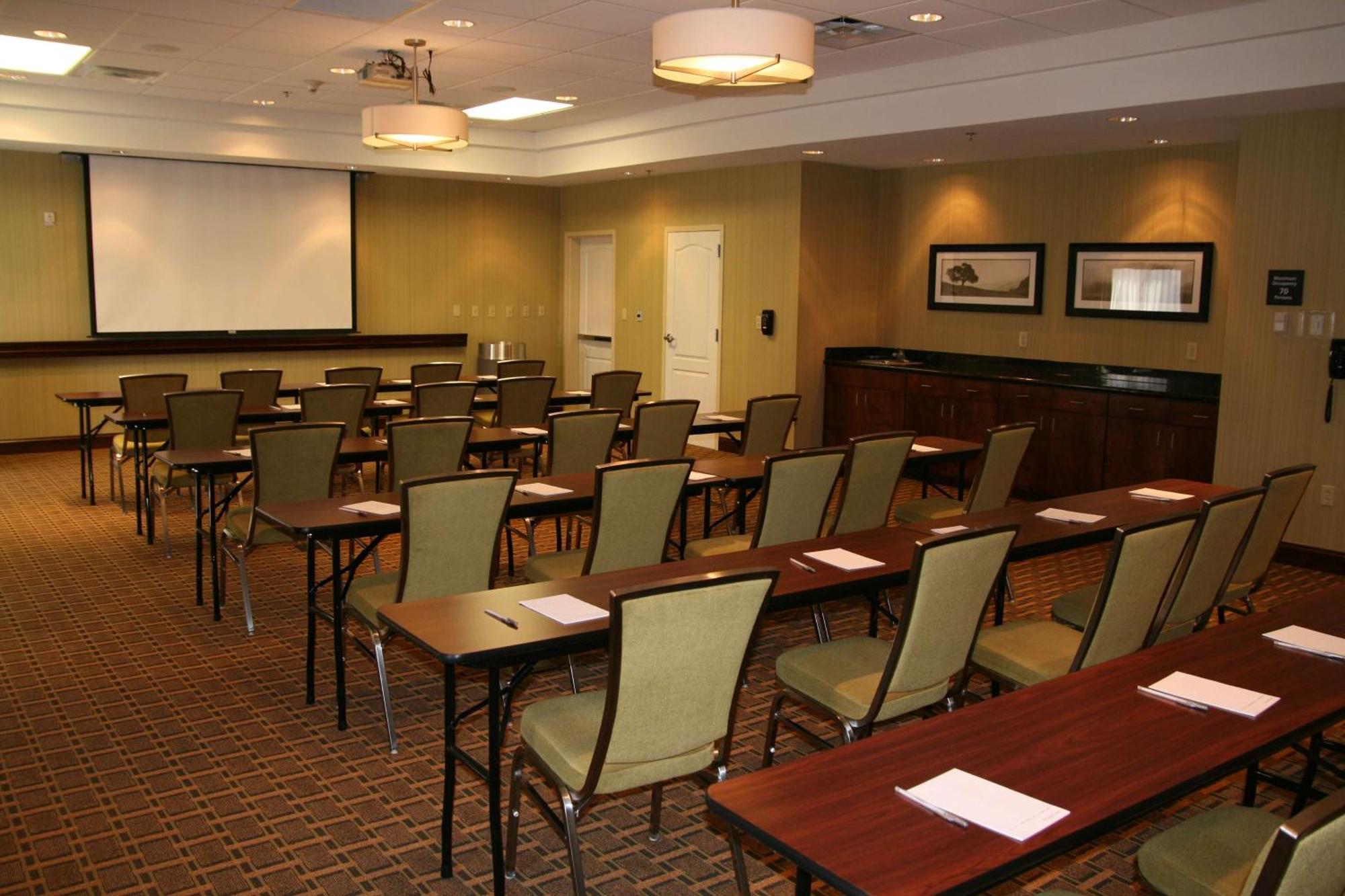 Hampton Inn Crossville Buitenkant foto