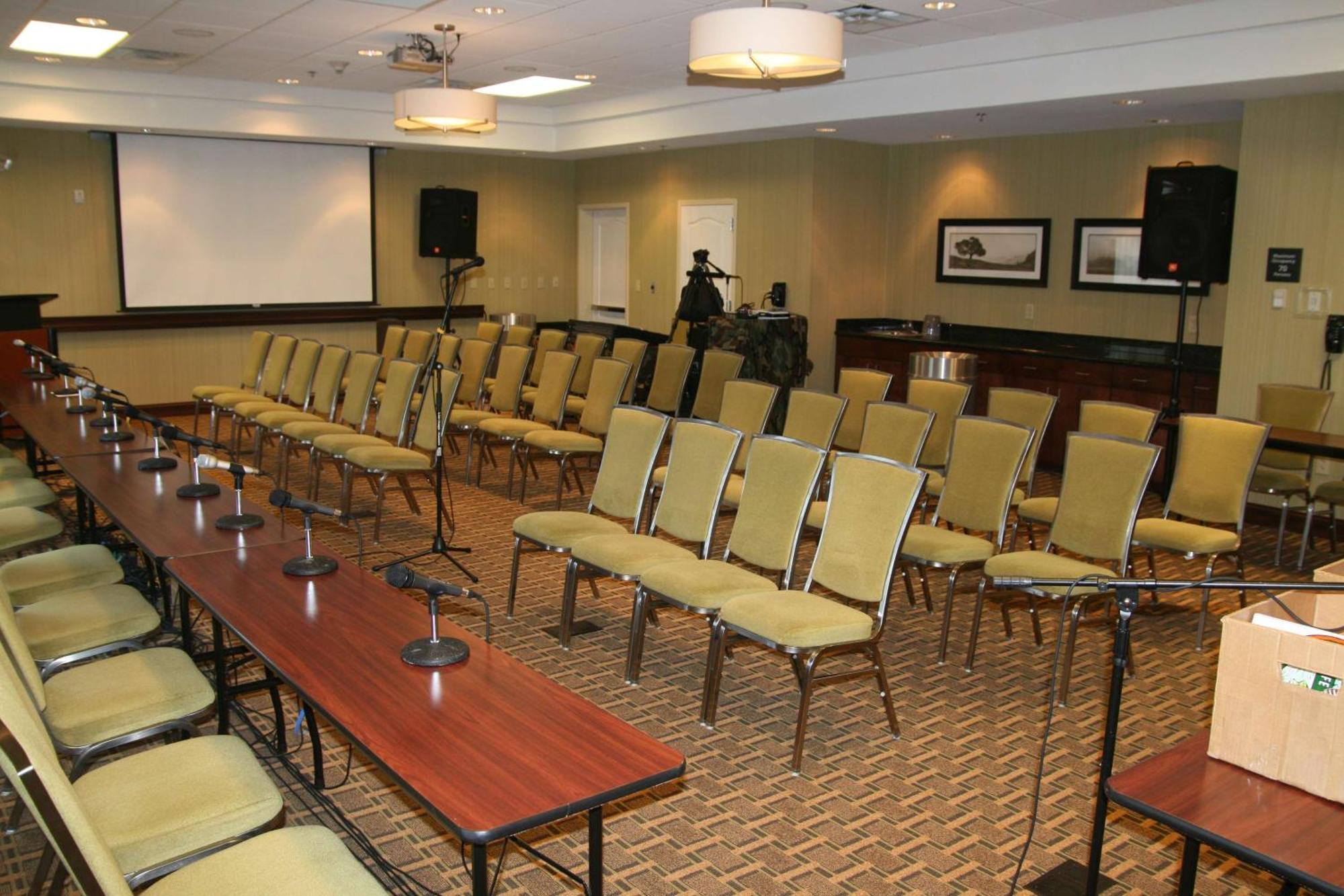 Hampton Inn Crossville Buitenkant foto